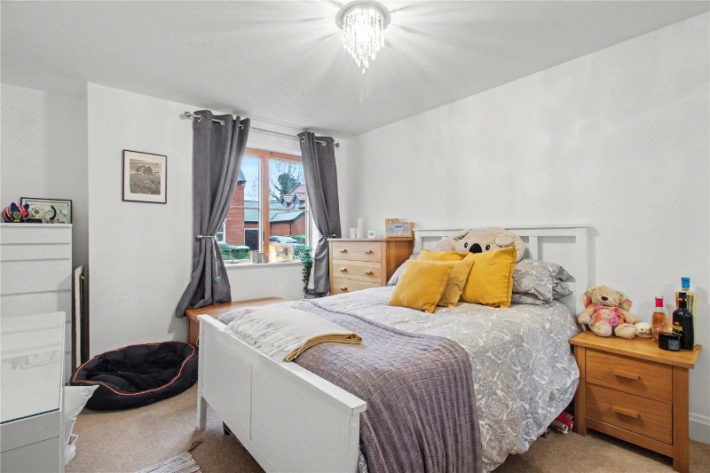 Hamilton Court, Trafalgar Square, Poringland, Norwich, NR14