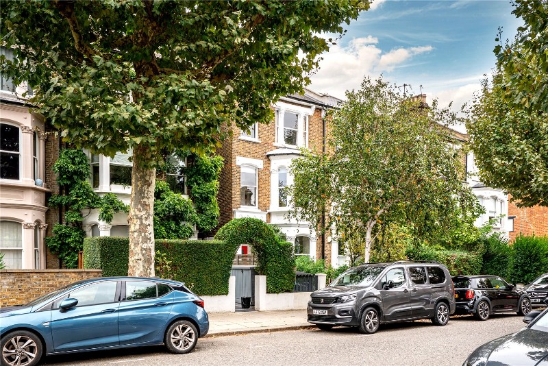 Highlever Road, London, W10
