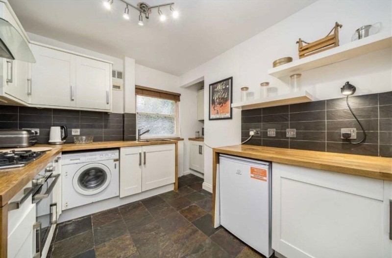 Adelaide Avenue, London, SE4