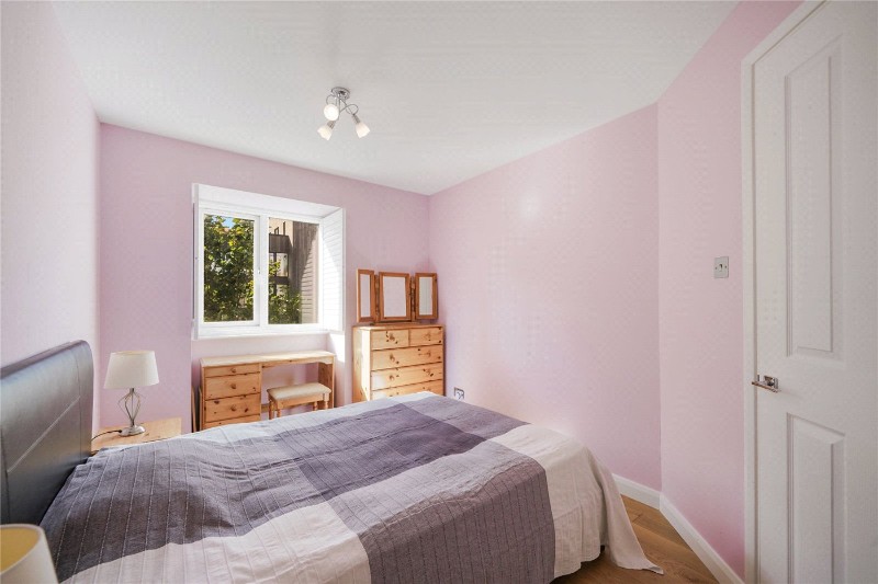 Bunning Way, London, N7