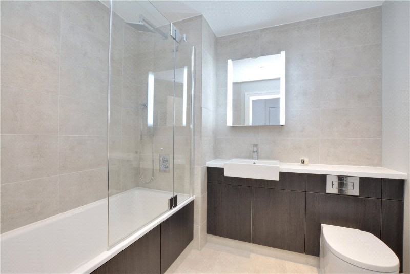 Wyndham Apartments, 67 River Gardens Walk, London, SE10