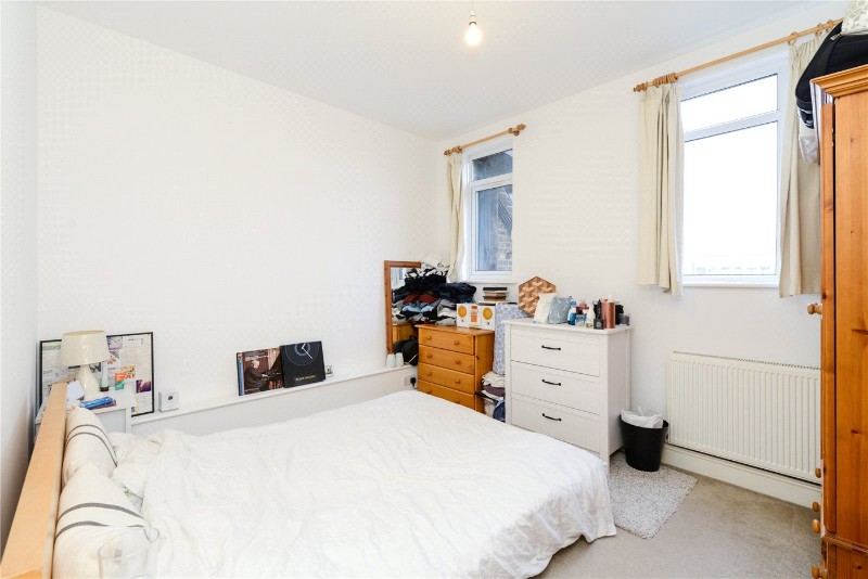 Chiswick High Road, Chiswick, W4