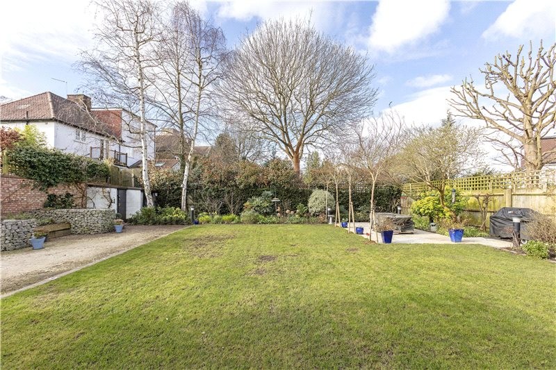 Vine Road, Barnes, London, SW13