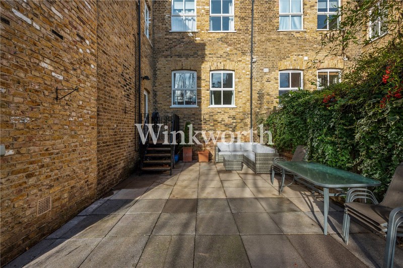 Gloucester Drive, London, N4