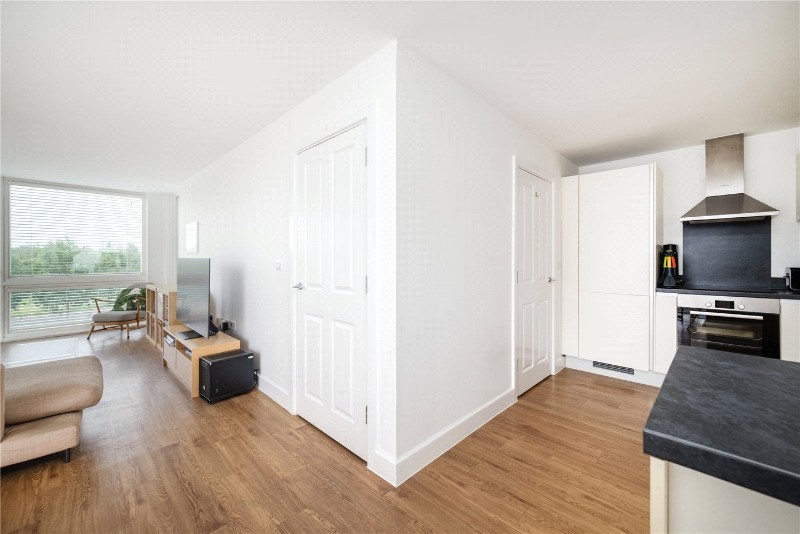 Seven Sisters Road, London, N4