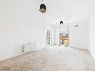 Watlington Street, Reading, Berkshire, RG1