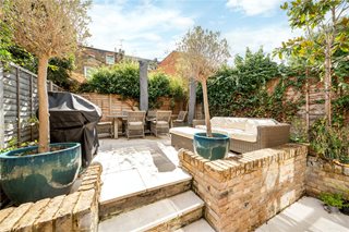 Chelverton Road, London, SW15