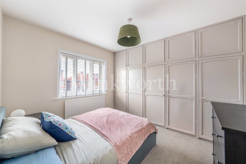 Cheviot Gardens, London, NW2