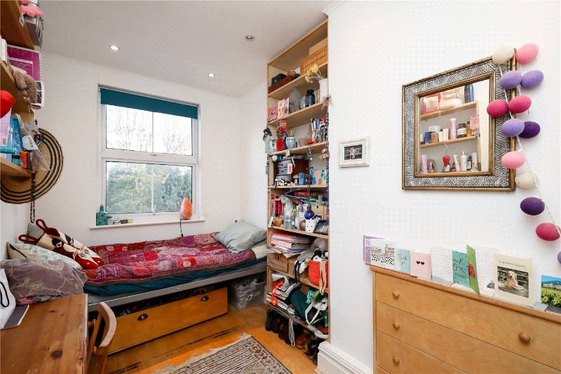 Uxbridge Road, London, W3