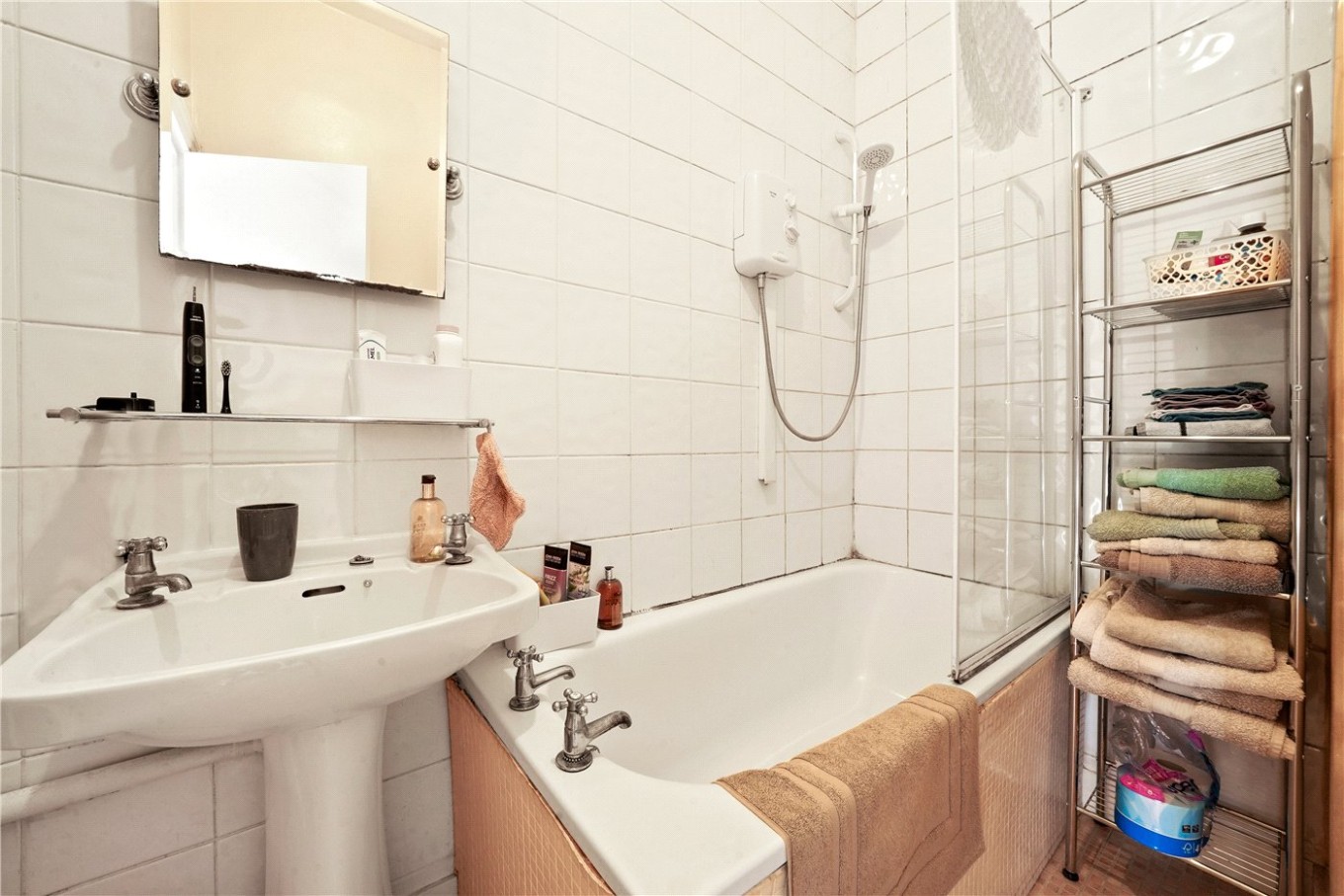 Property for sale in Fassett Road, Kingston upon Thames, KT1 (Ref