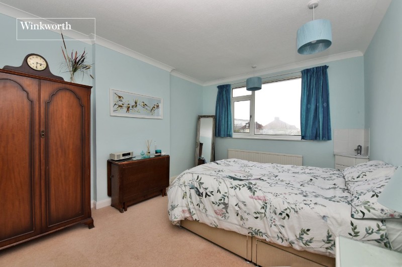Leyfield, Worcester Park, KT4