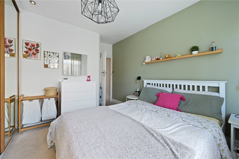 Kings Road, London, NW10