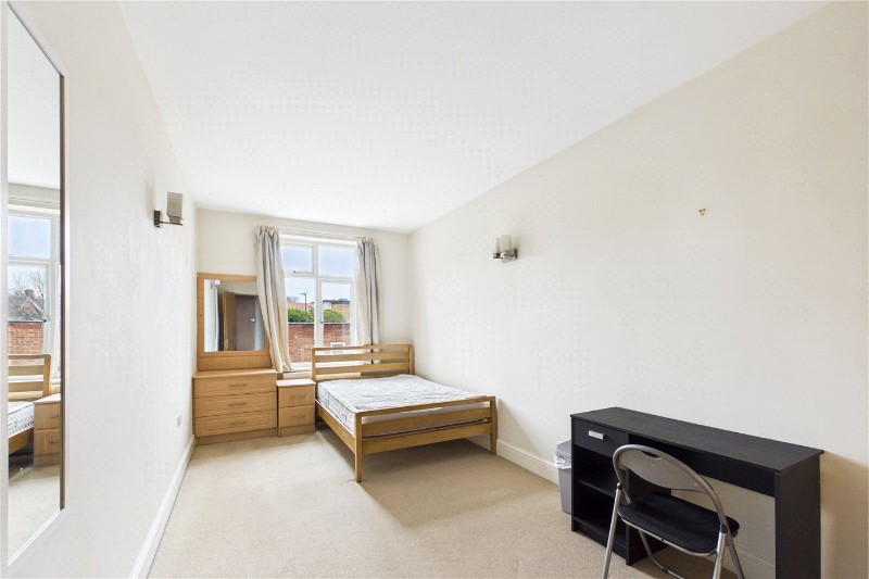 Farnan Road, London, SW16