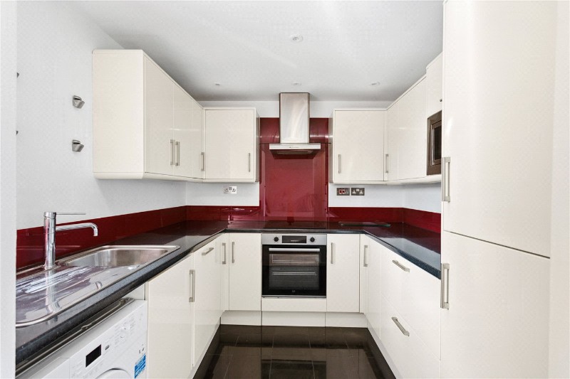 Riverside Close, London, E5