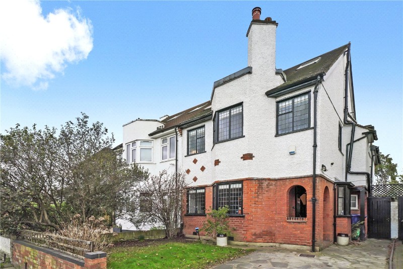 Tring Avenue, London, W5
