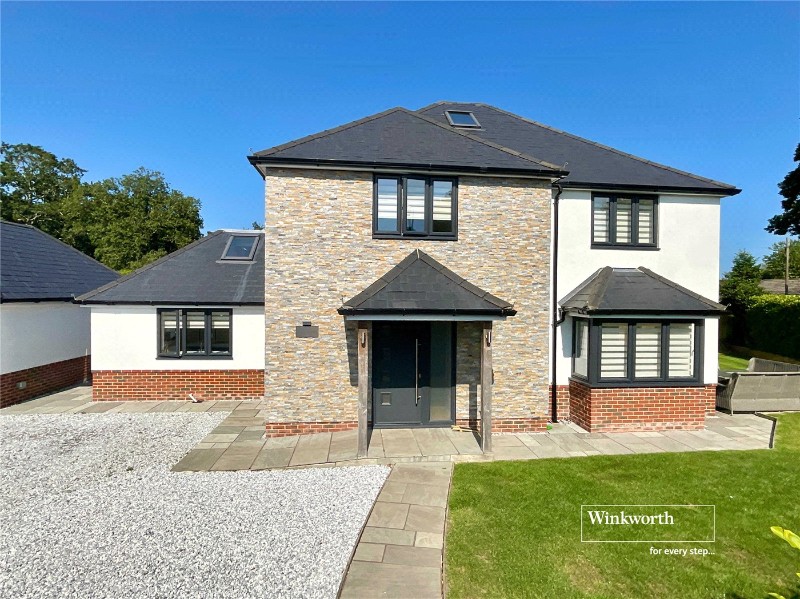 Kennard Road, New Milton, Hampshire, BH25