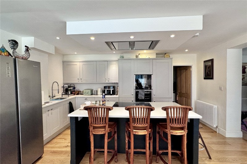 Denham Lane, Chalfont St. Peter, Gerrards Cross, Buckinghamshire, SL9