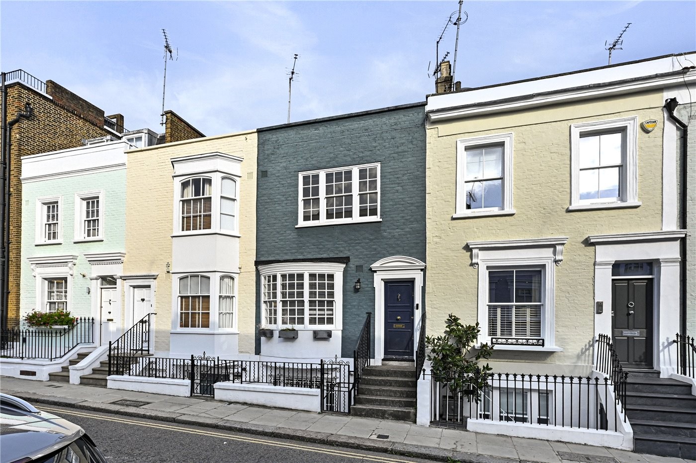 3 bedroom property for sale in Hillgate Place, London, W8 (Ref