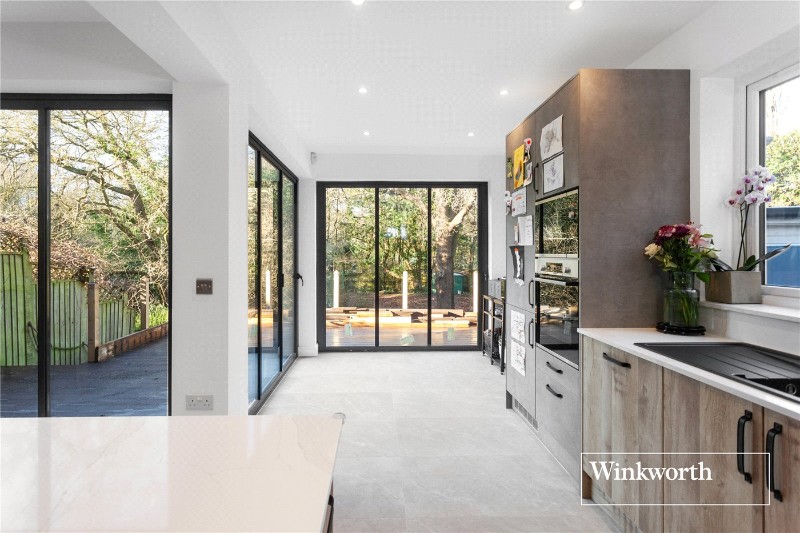 Oakdene Park, Finchley, London, N3