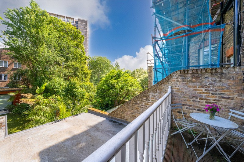 Randolph Avenue, London, W9
