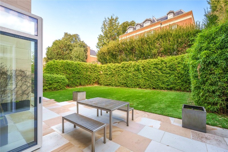 Atkinson Close, London, SW20