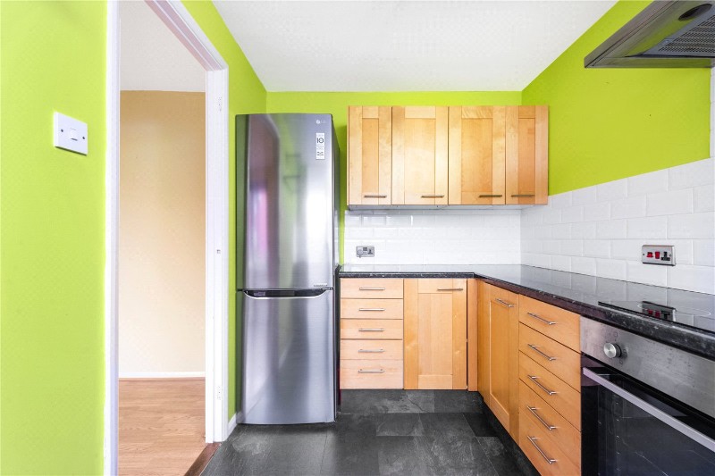 Crowthorne Close, London, SW18