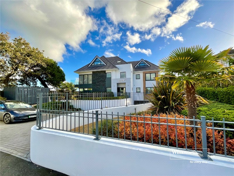 Wharncliffe Road, Highcliffe, Christchurch, BH23