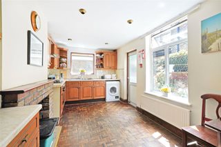 Giesbach Road, London, N19