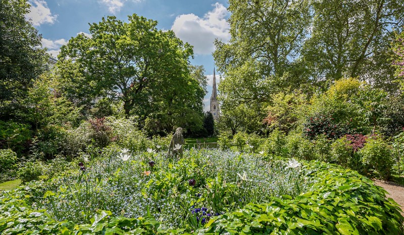 Warwick Square, London, SW1V