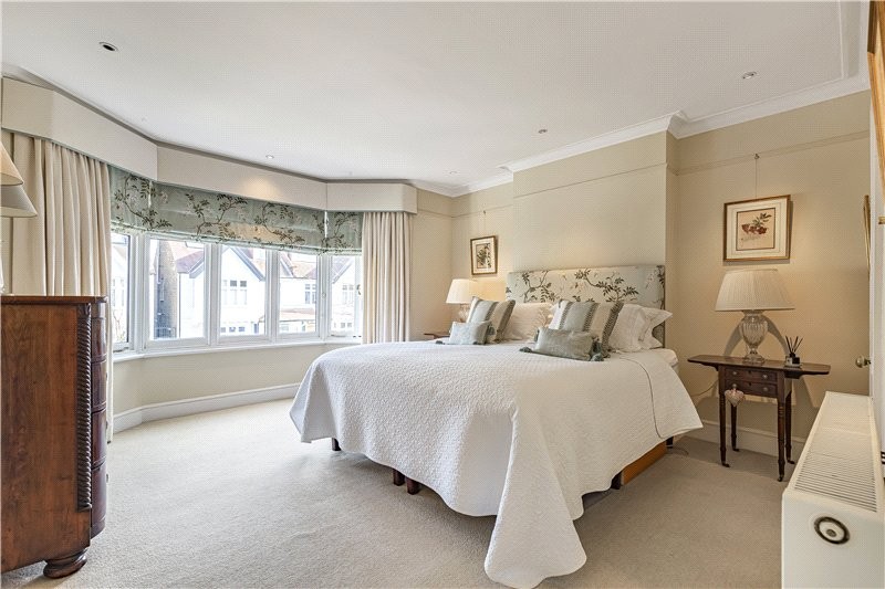 Madrid Road, Barnes, London, SW13