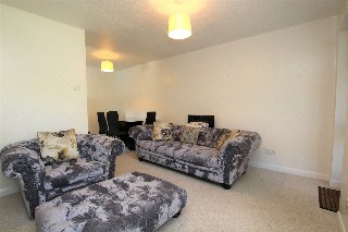 Beaconsfield Way, Earley, Reading, Berkshire, RG6