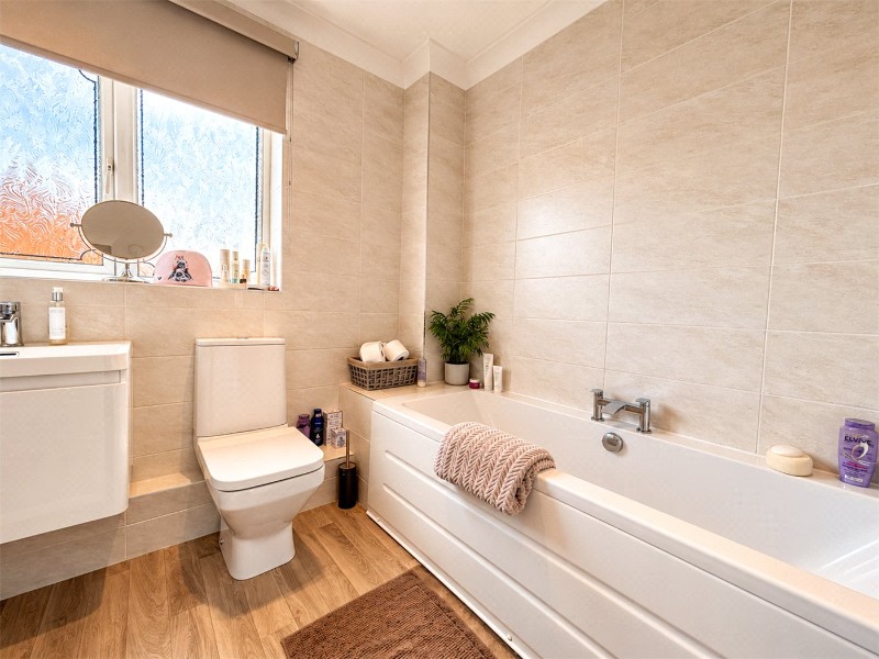 Cypress Close, Sleaford, Lincolnshire, NG34