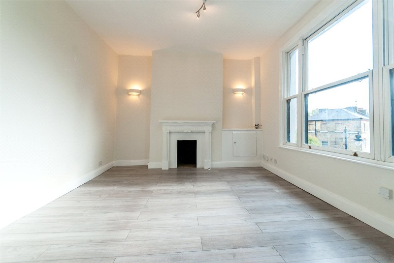 Pemberton Gardens, FFF, N19