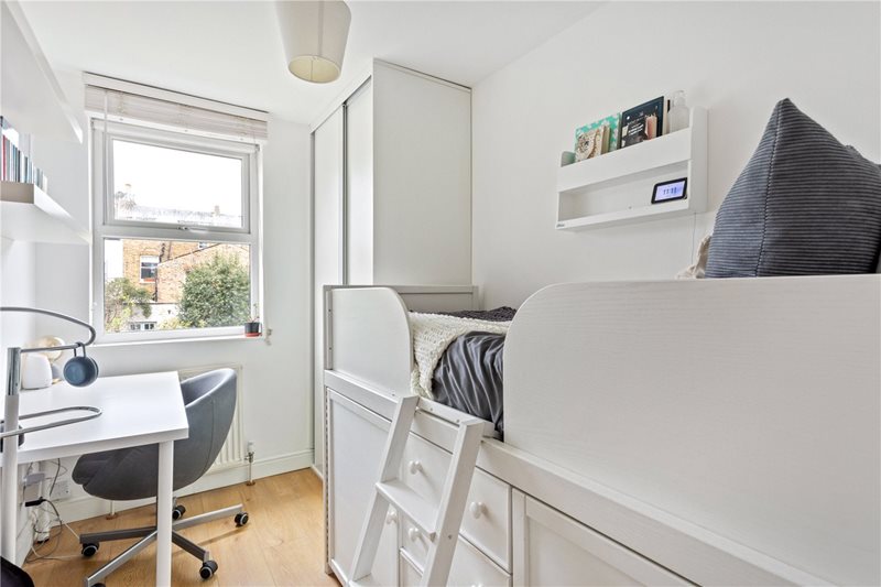 Lebanon Gardens, Putney, SW18