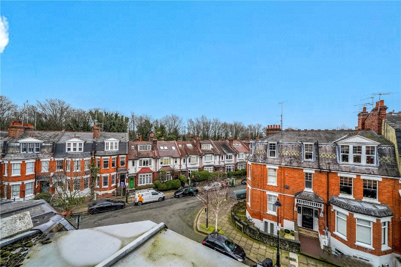 Milton Road, London, N6