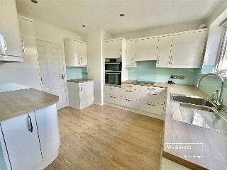 Pinewood Road, Highcliffe, Christchurch, Dorset, BH23