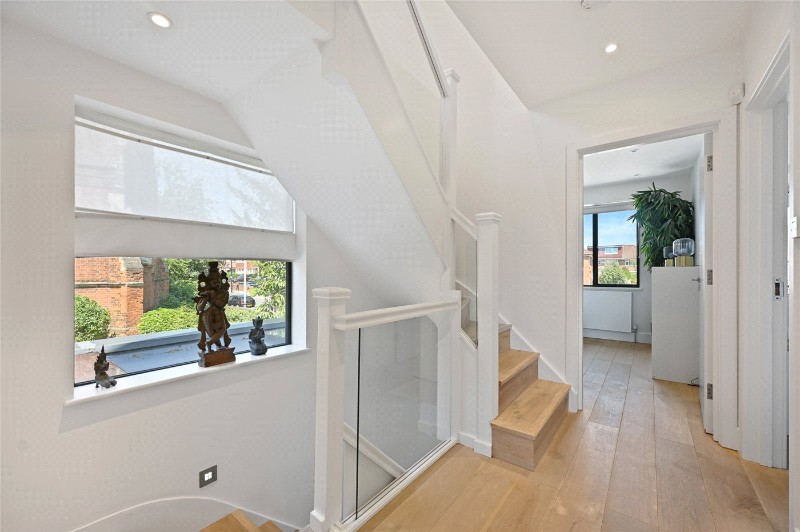 Friars Place Lane, London, W3
