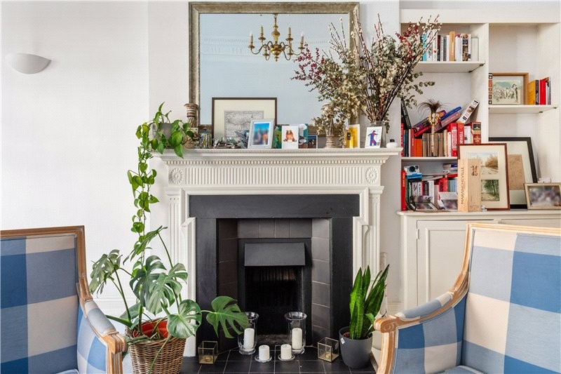 Rosary Gardens, South Kensington, SW7