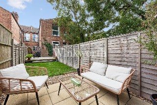 Lansdowne Road, London, N17