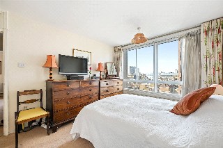 Marshall Street, London, W1F