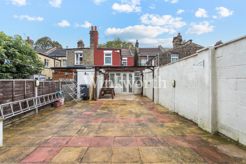 Wightman Road, London, N8