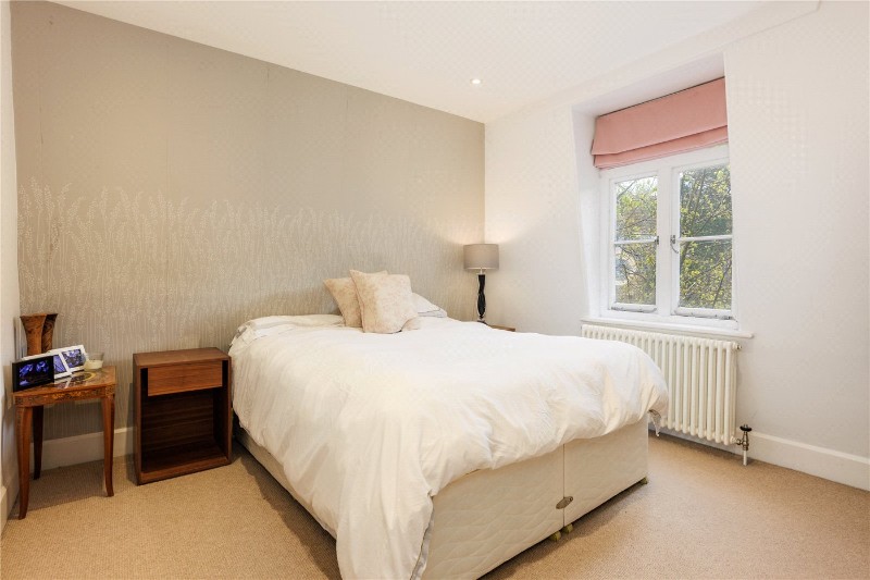 Ponsonby Road, London, SW15