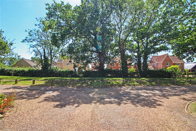 Tench Close, Mulbarton, Norwich, Norfolk, NR14