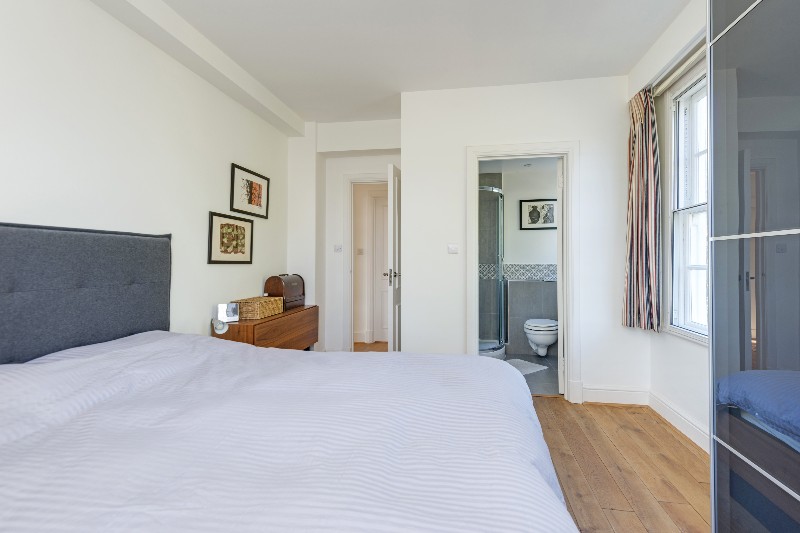 Apsley House, Finchley Road, St John's Wood, London, NW8