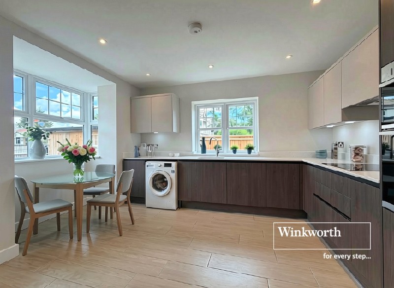 Fairway View Close, West Parley, Ferndown, Dorset, BH22
