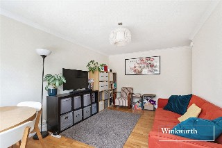 Nether Street, Finchley, London, N3