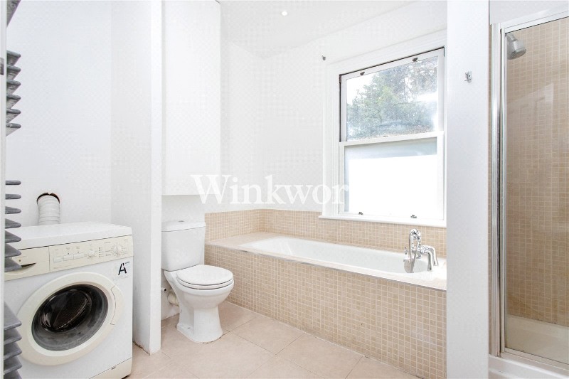 Kelvin Avenue, London, N13