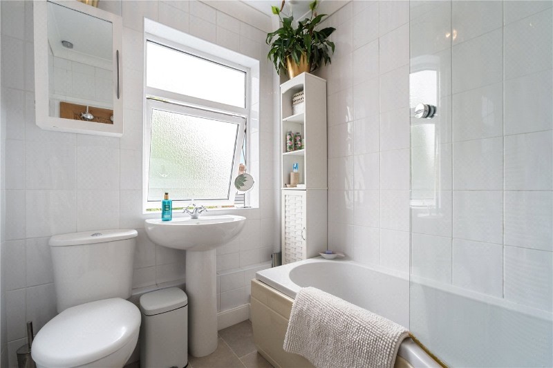 Sanderstead Road, London, E10