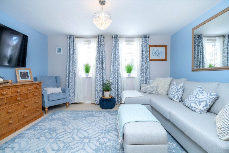 Warwick Close, Bourne, Lincolnshire, PE10