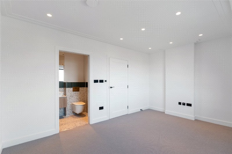 Cannon Hill Lane, London, SW20